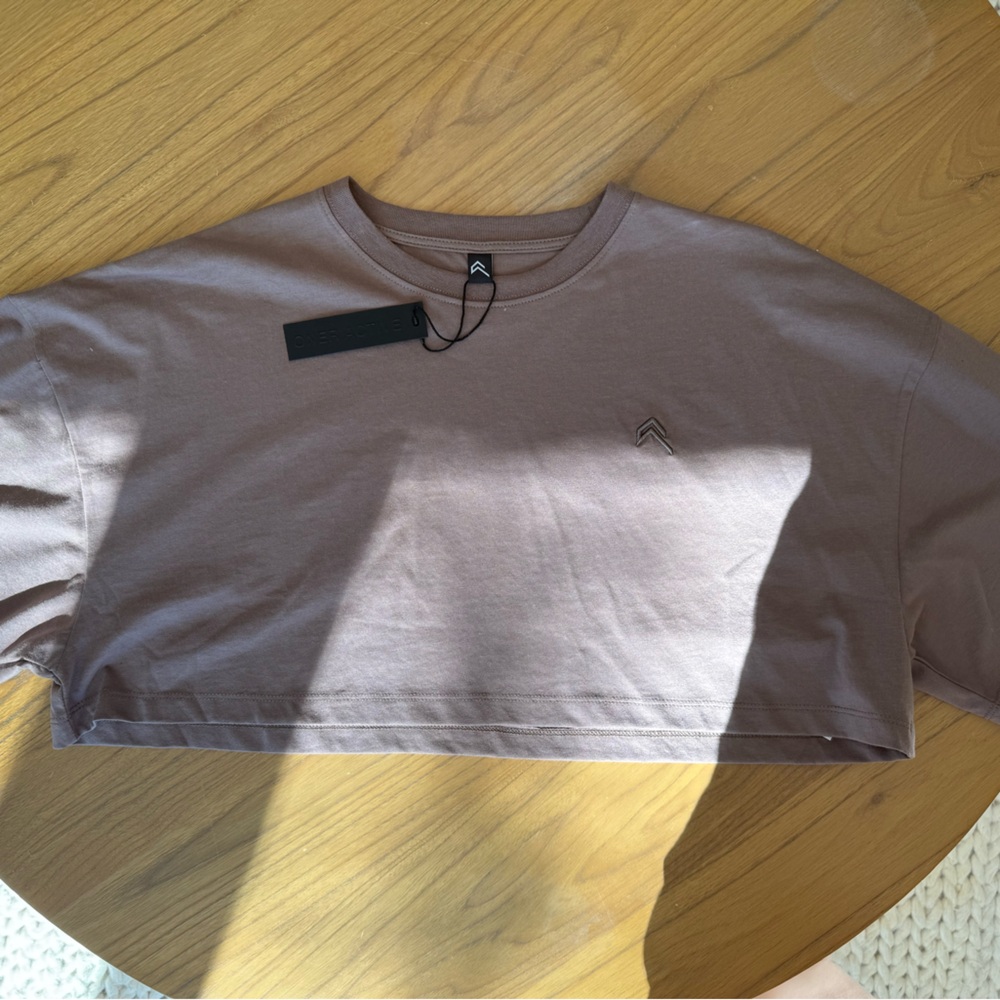 CLASSIC RELAXED CROP LIGHTWEIGHT T-SHIRT